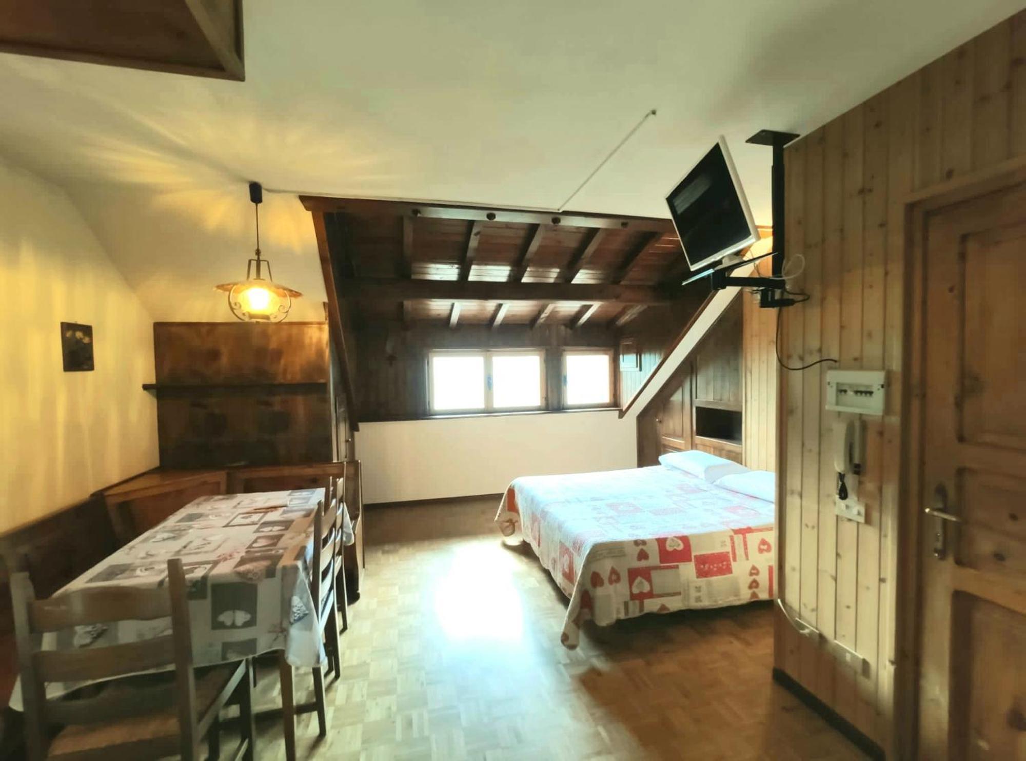 Residence Mirage Oga Bilik gambar